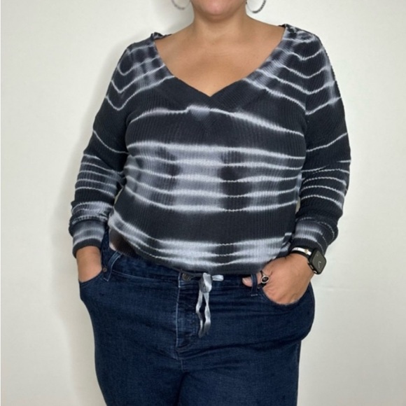 Gabrielle Union for NY&Co Off Shoulder Tie Dyed Knit Sweater - Picture 1 of 5